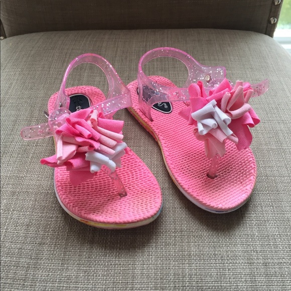 toddler girl size 9 flip flops